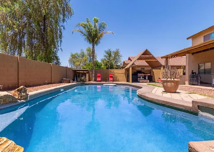 Villa Amazing Pool Comfy King Queen Bbq *