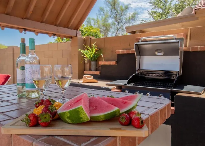 Amazing Pool Comfy King Queen Bbq
